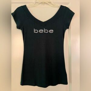 Bebe dark green V-neck cap sleeve crystal Logo T-shirt Size : M